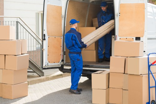 Moving truck service for homes in Fortis Green